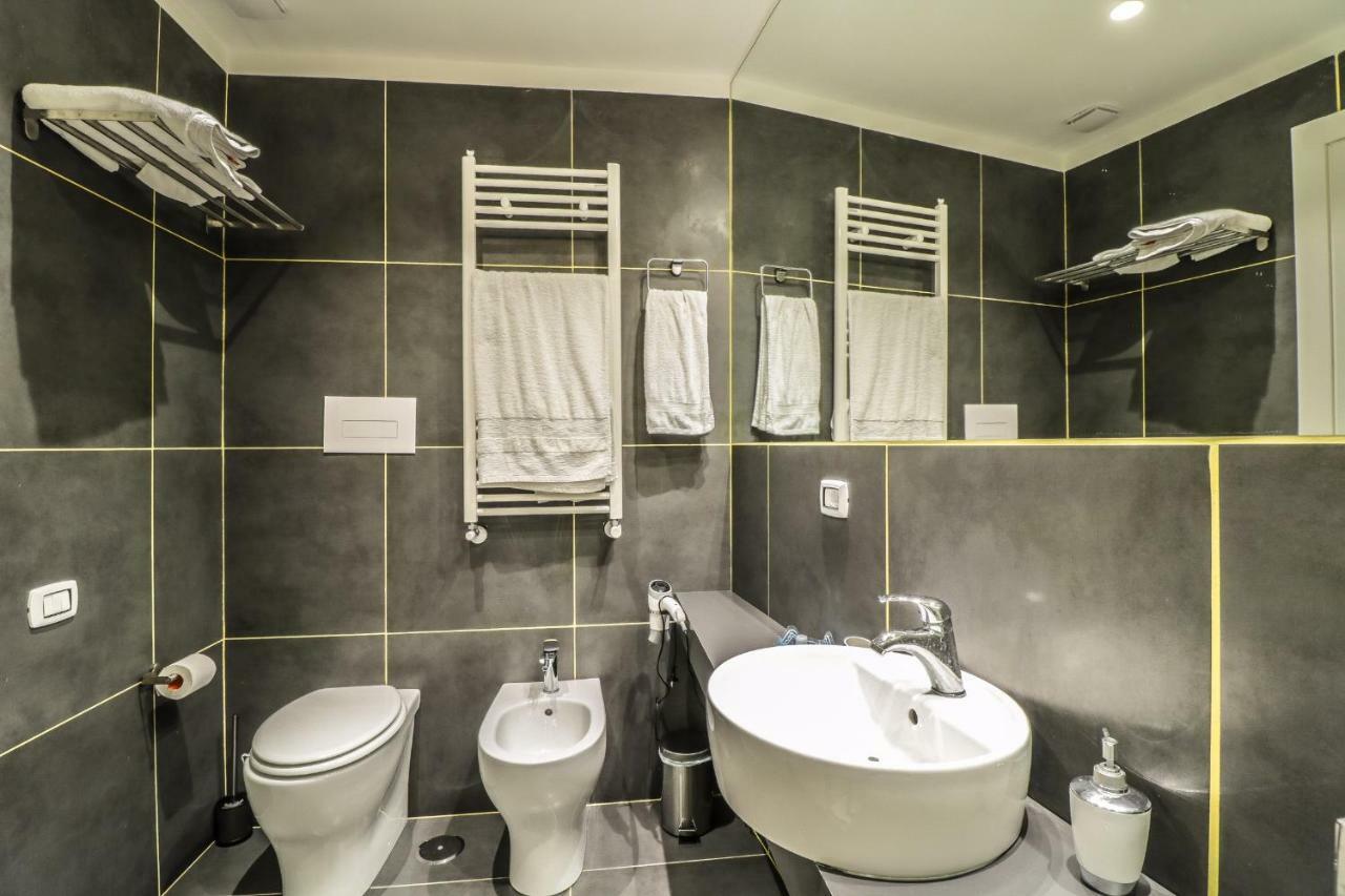 Il Grattacielo B&B Napoli Ngoại thất bức ảnh